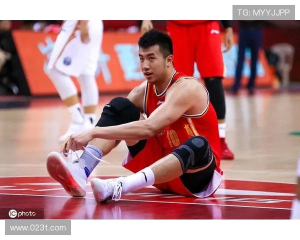 邹雨宸:从篮球新星到职业生涯的璀璨旅程与未来展望