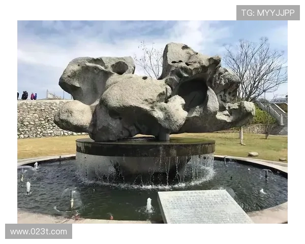 重庆攀岩队技术探秘:从基础训练到高难度挑战的全景解析 重庆攀岩队技术探秘:从基础训练到高难度挑战的全景解析